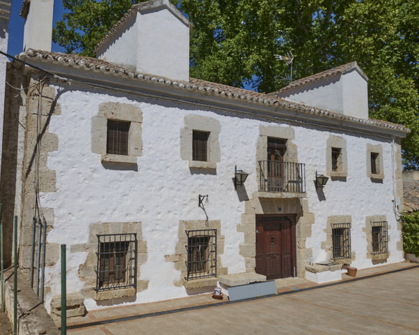 Imagen de la casa del administrador en el municipio de Ruidera